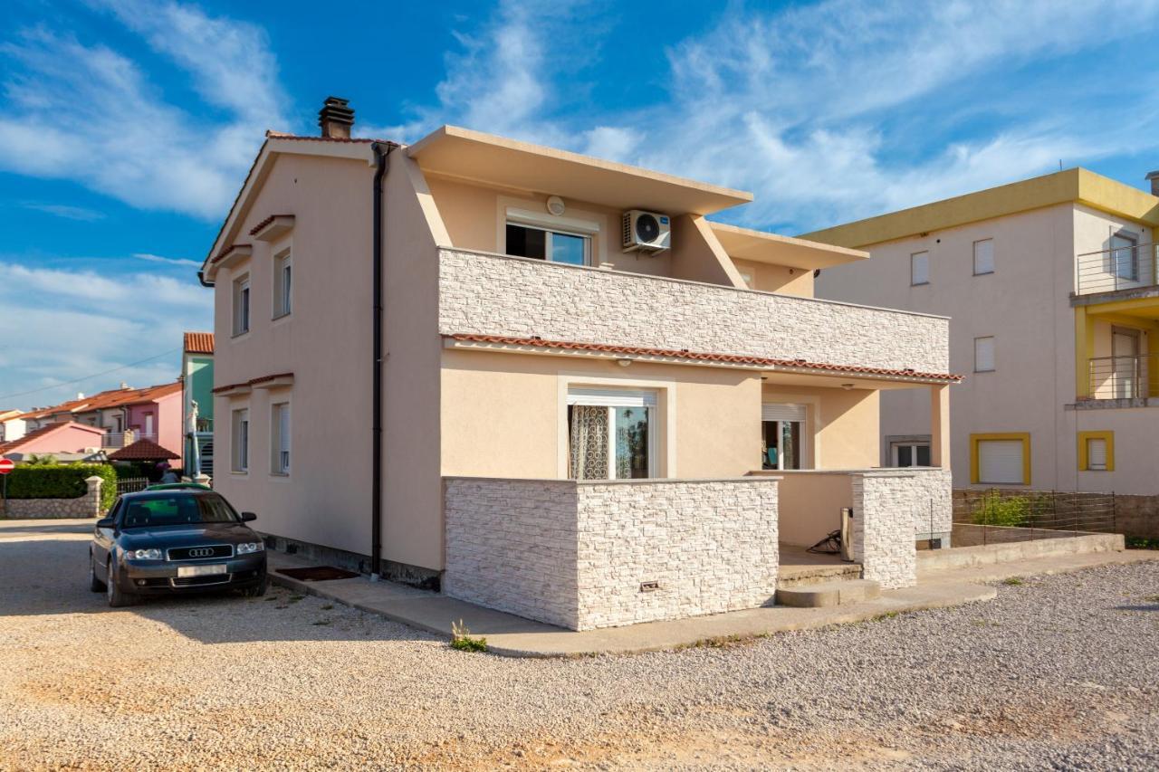 Apartments Didi Omišalj Esterno foto